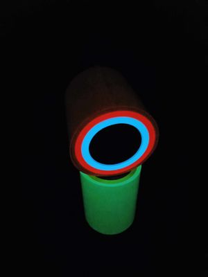 Etiqueta engomada fosforescente luminosa del rollo del vinilo fluorescente adhesivo reflexivo de la cinta