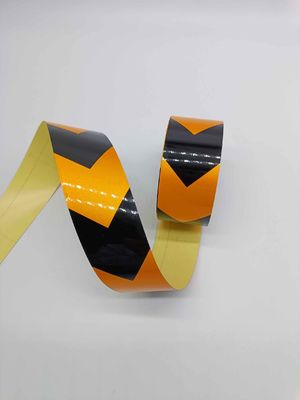 la cinta reflexiva de  High Visibility Material para los camiones de remolques trafica el material adhesivo